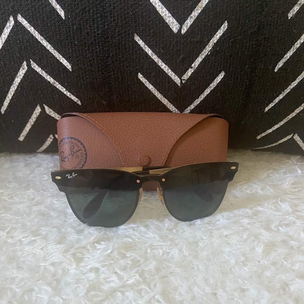 SOLD Ray Ban Sunglasses